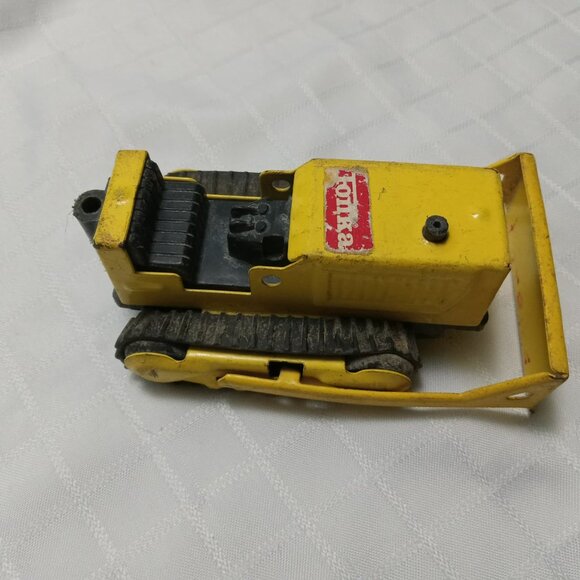 4" Bulldozer Tonka Truck Yellow Black Pressed Steel vintage - Picture 2 of 3